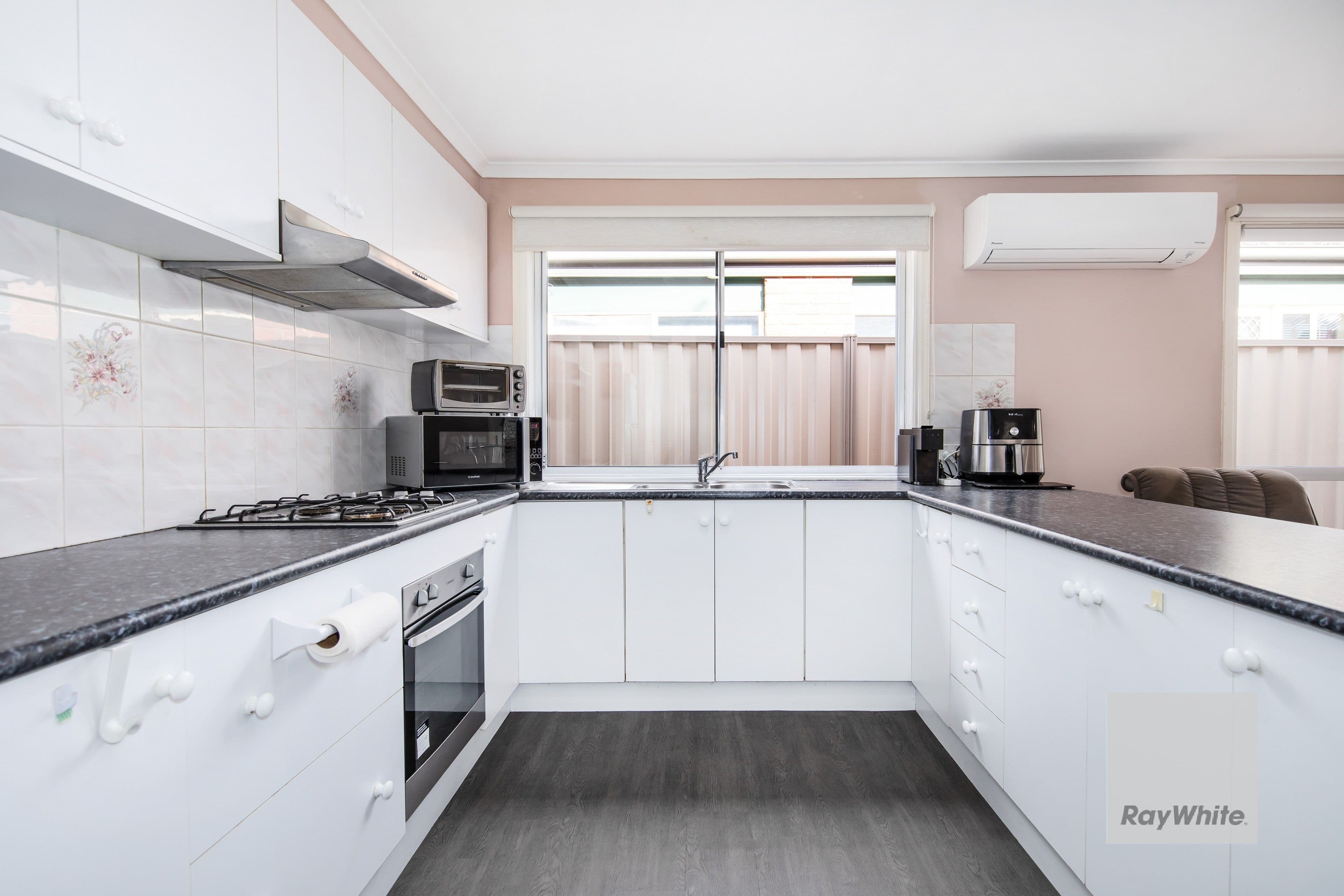 11 Correa Close, Delahey VIC 3037, Delahey - Thumbnail 3