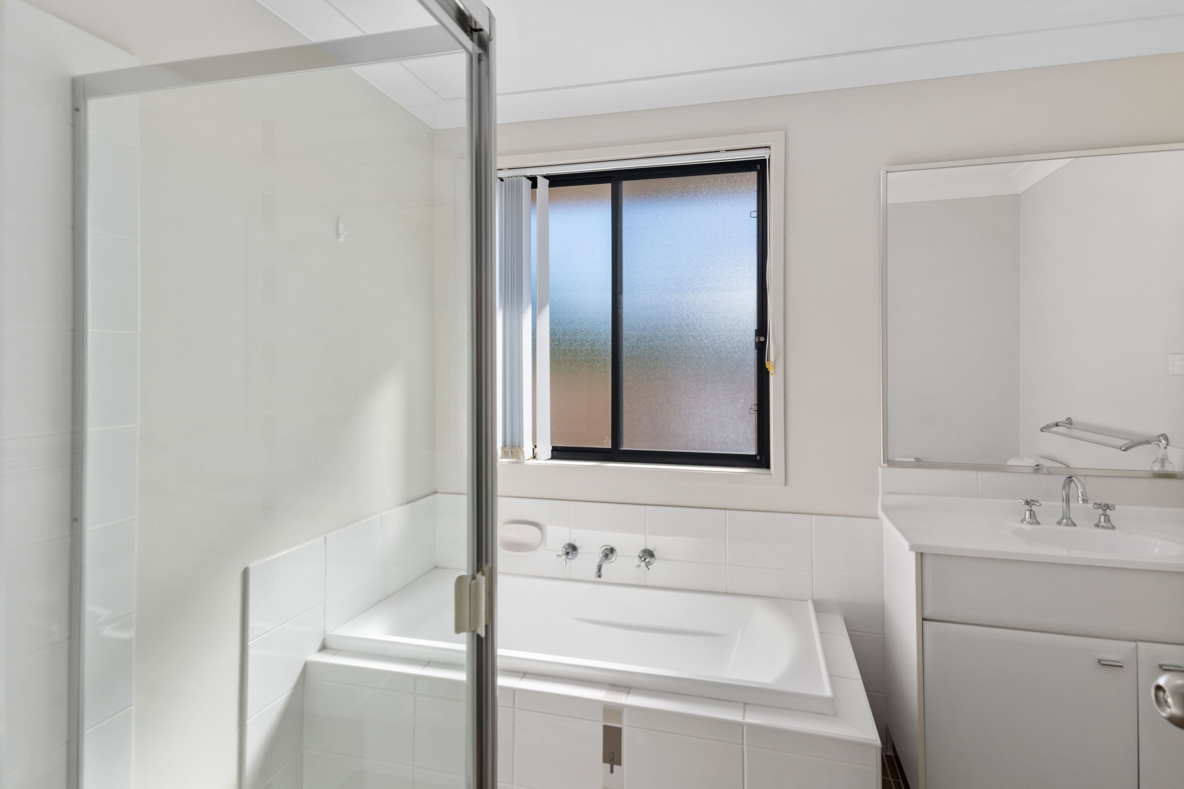 9 Hubbard Avenue, Horsley NSW 2530, Horsley - Thumbnail 8