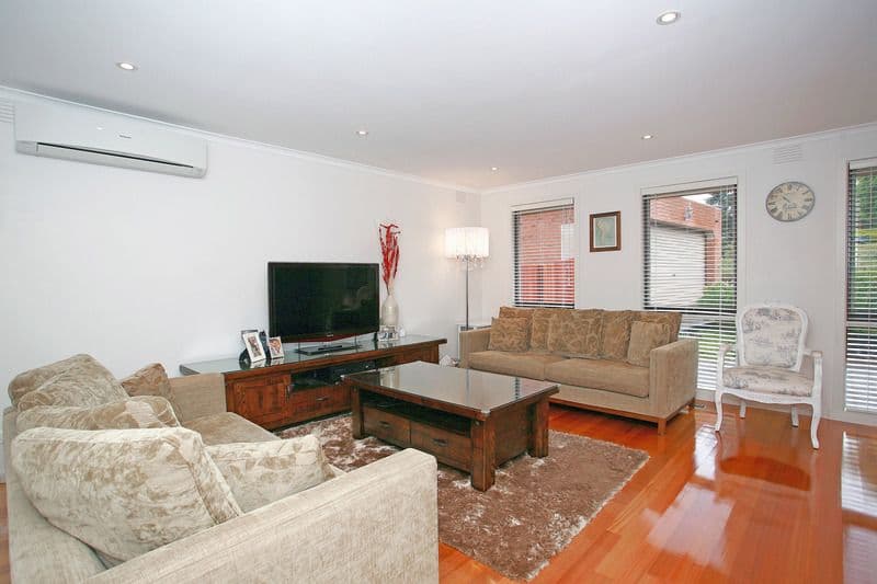 6 Dawson Court, ENDEAVOUR HILLS VIC 3802, Endeavour Hills - Thumbnail 2