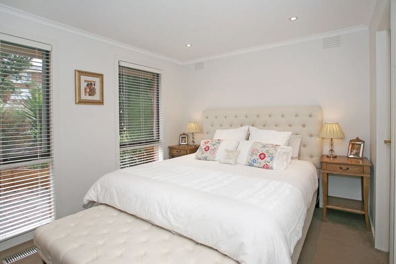 6 Dawson Court, ENDEAVOUR HILLS VIC 3802, Endeavour Hills - Thumbnail 3