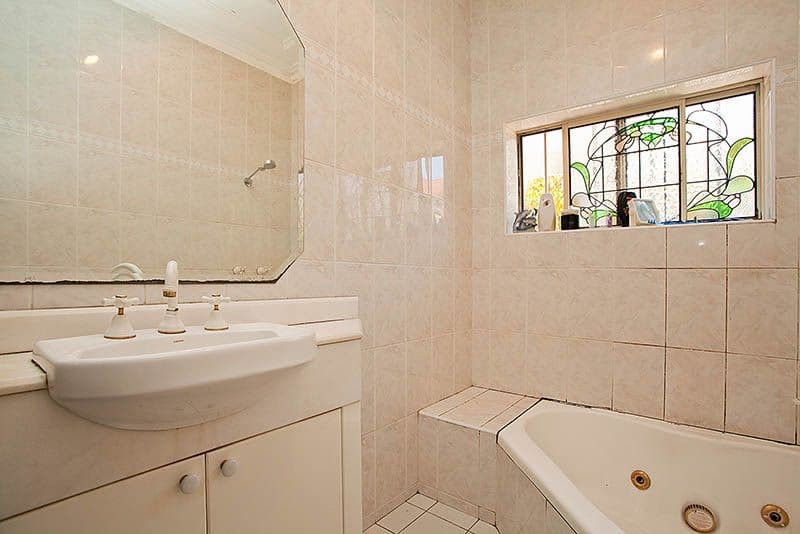 320 Princes Highway, BLAKEHURST NSW 2221, Blakehurst - Thumbnail 6