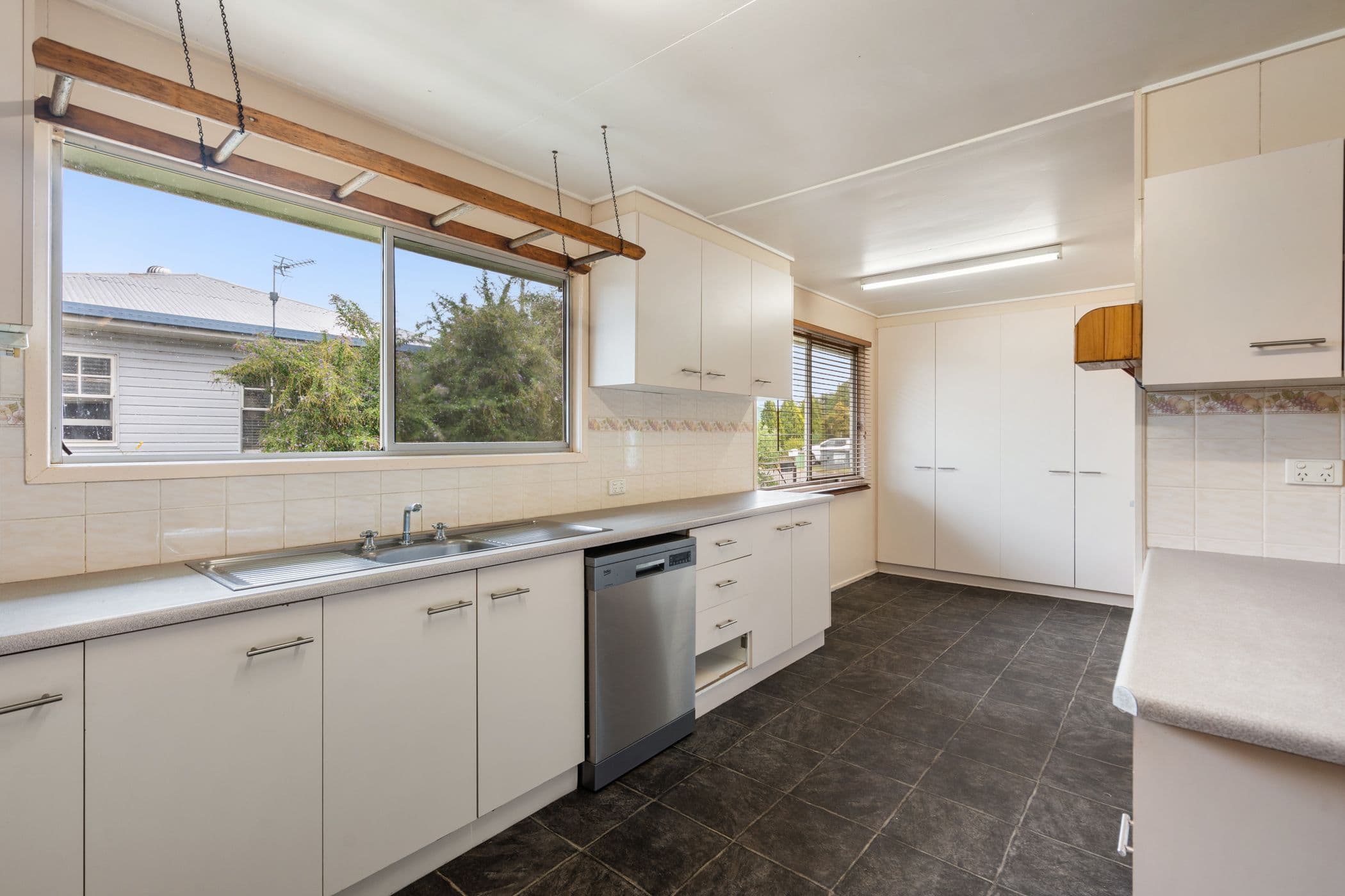 9 Side Street, Mount Tyson QLD 4356, Mount Tyson - Thumbnail 6