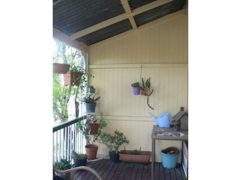 21 Pine Mountain Road, North Ipswich QLD 4305, North Ipswich - Thumbnail 3