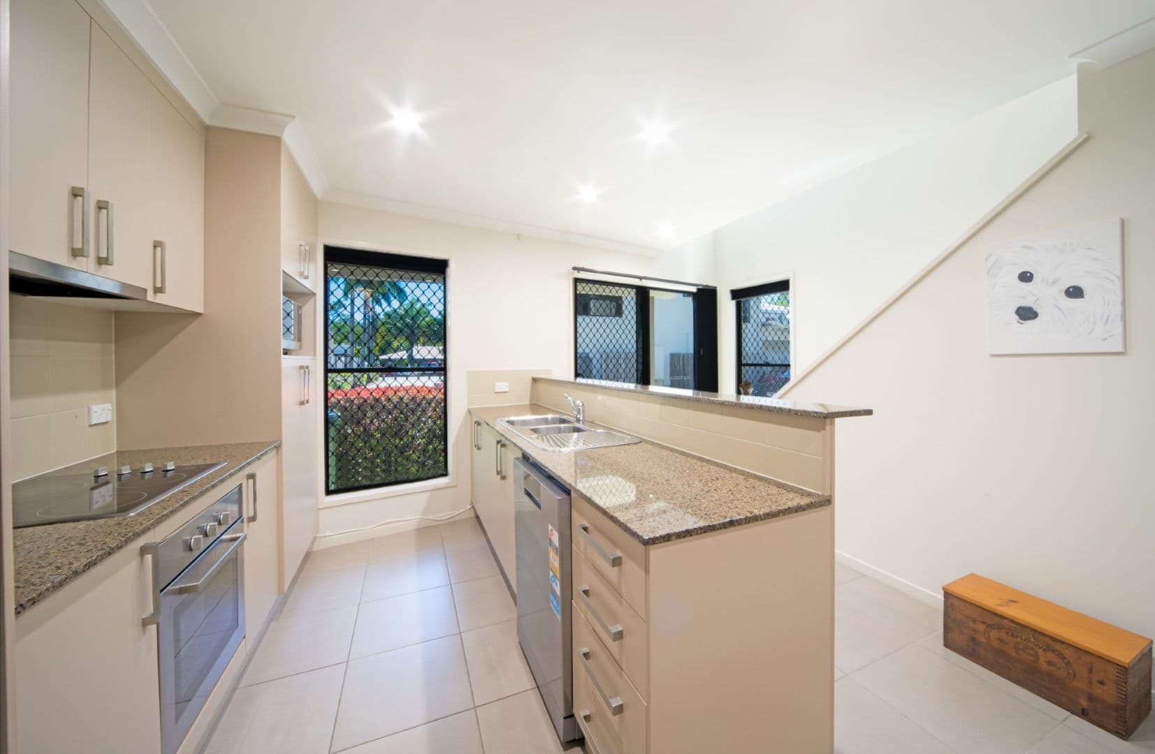 16 Schnapper Street, Cannonvale QLD 4802, Cannonvale - Thumbnail 6