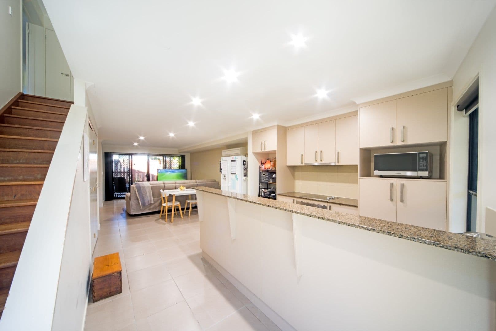 16 Schnapper Street, Cannonvale QLD 4802, Cannonvale - Thumbnail 7