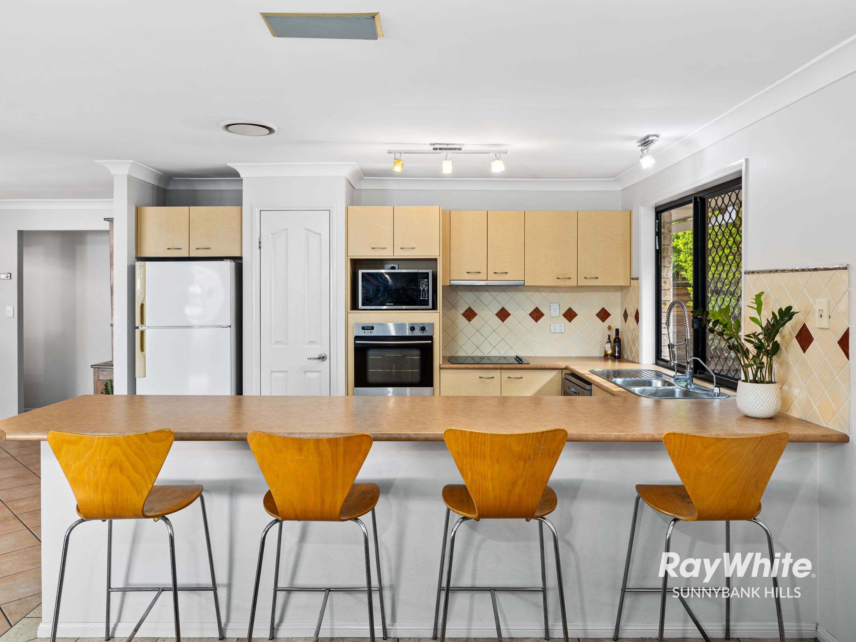 36 Kentwell Place, Wishart QLD 4122, Wishart - Thumbnail 6