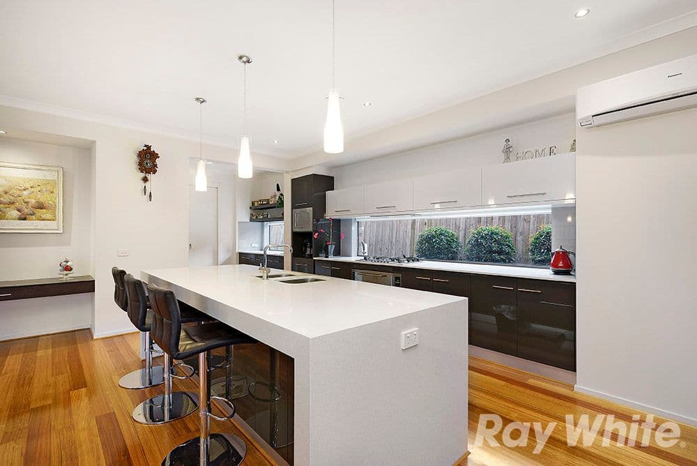 73 Phoenix Drive, Wheelers Hill VIC 3150, Wheelers Hill - Thumbnail 3