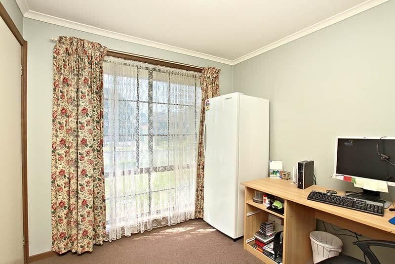 4 Westleigh Court, MILL PARK VIC 3082, Mill Park - Thumbnail 6