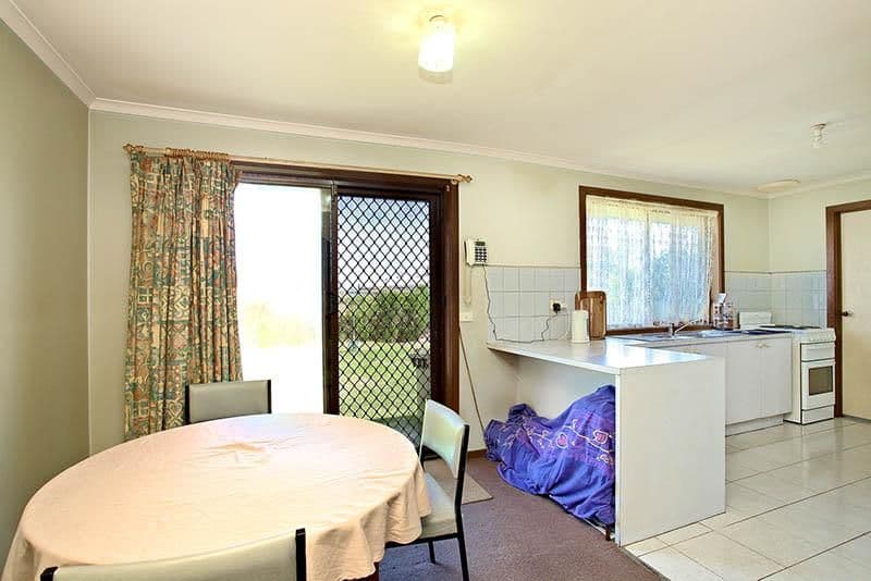 4 Westleigh Court, MILL PARK VIC 3082, Mill Park - Thumbnail 8
