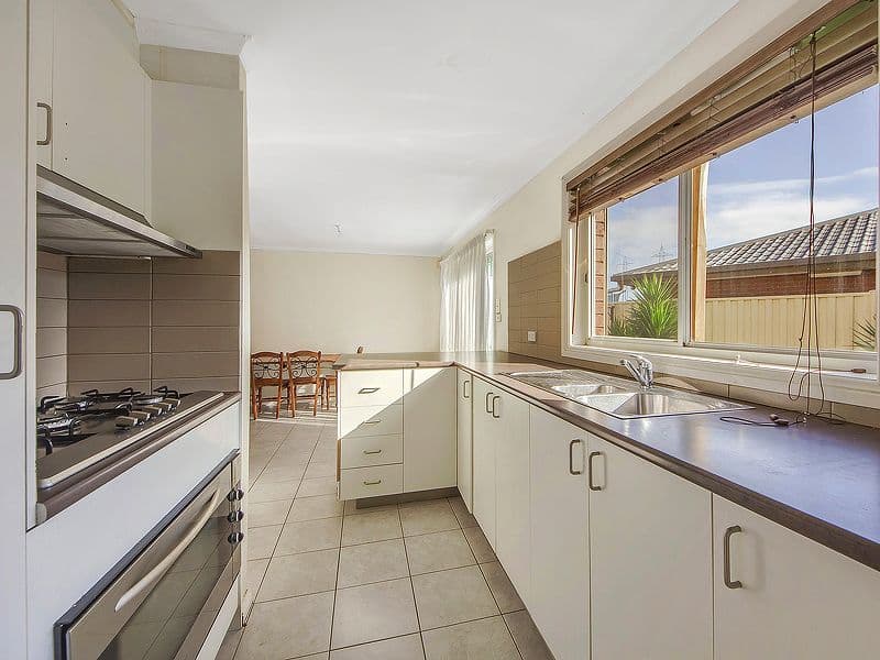 45 Currunghi Court, ST ALBANS VIC 3021, St Albans - Thumbnail 5