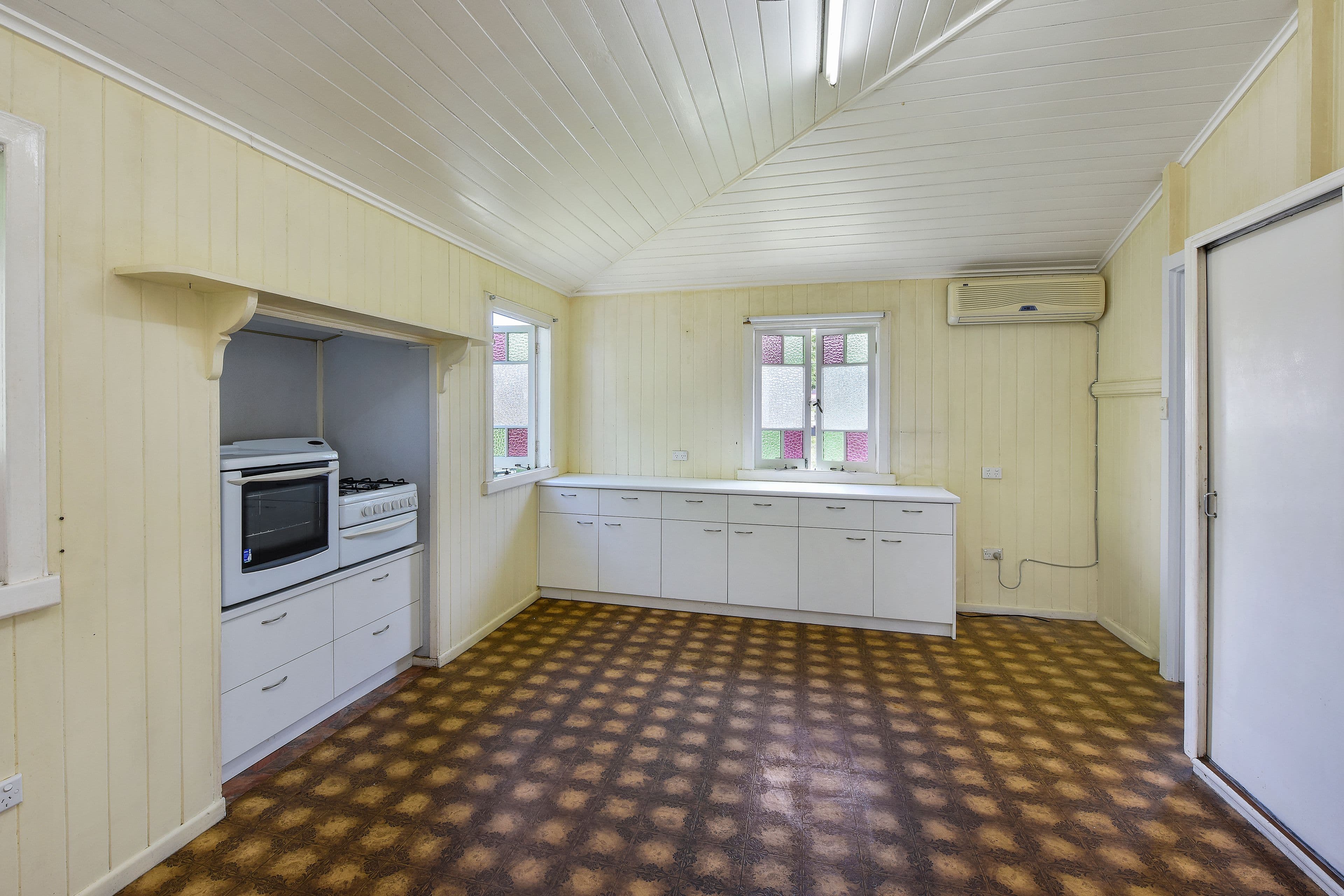 55 Bowley Street, Hendra QLD 4011, Hendra - Thumbnail 7