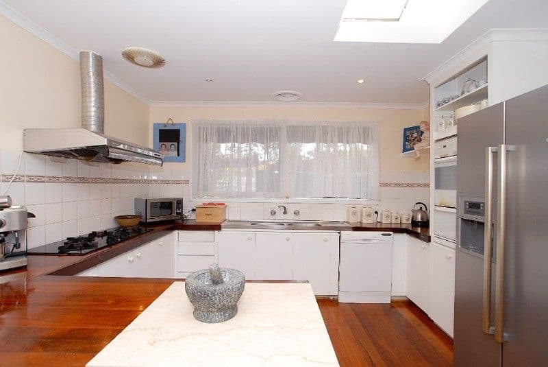 4 Avalon Road, ROWVILLE VIC 3178, Rowville - Thumbnail 3