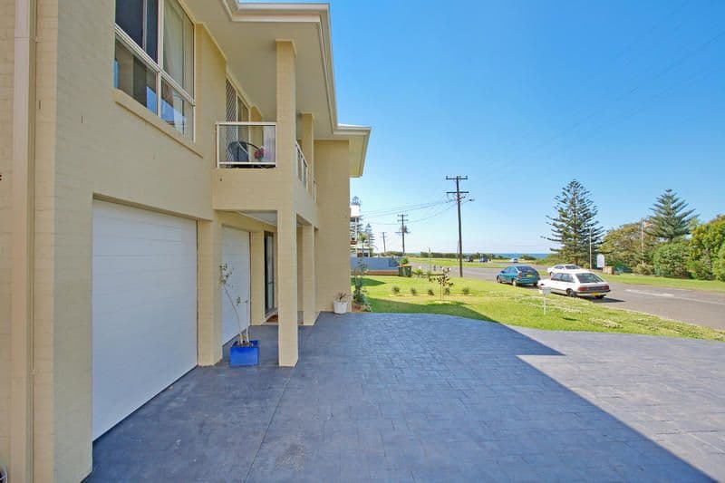 14  Farrell Road, BULLI NSW 2516, Bulli - Thumbnail 2