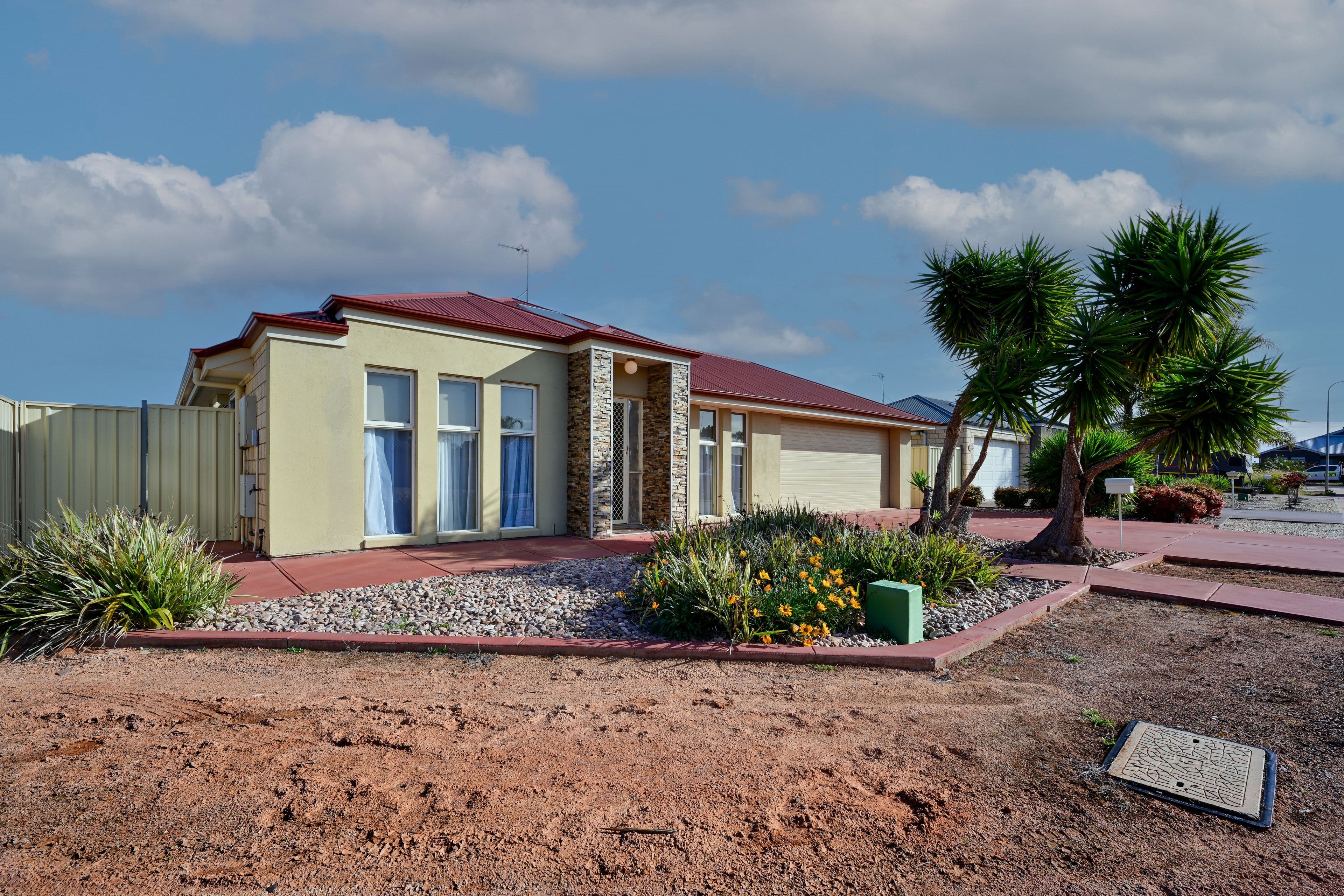 2 Casuarina Court, Whyalla Stuart SA 5608, Whyalla Stuart - Image 1