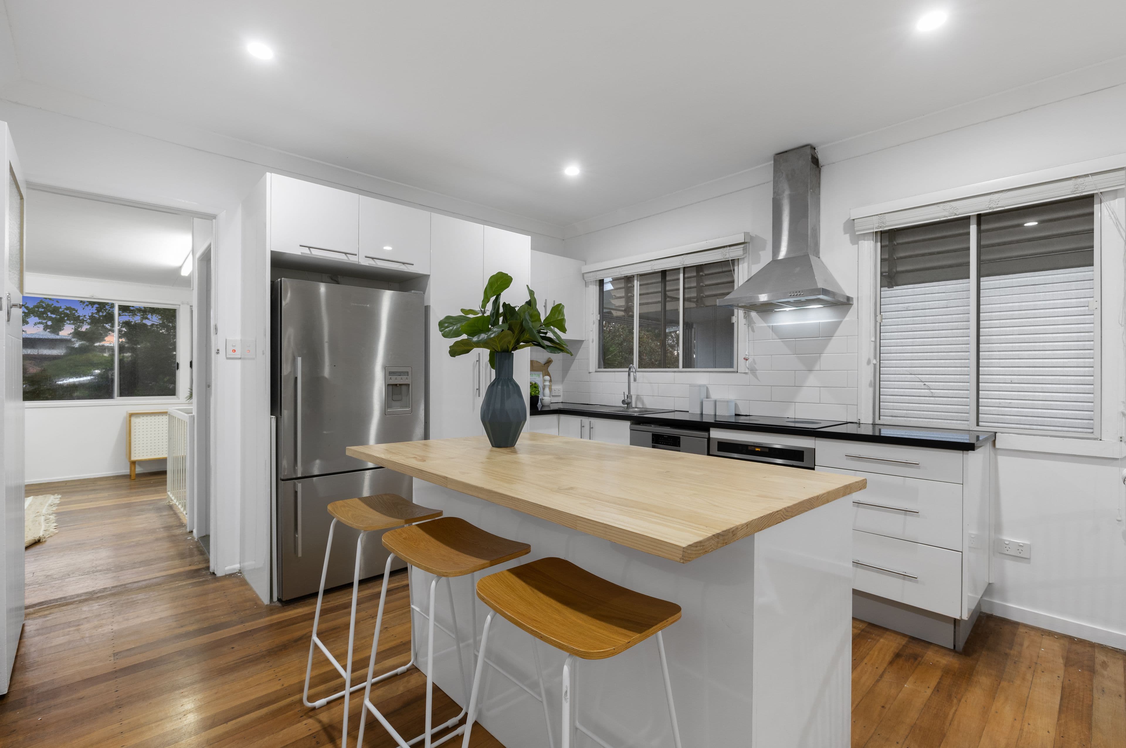 52 Taylor Street, Wavell Heights QLD 4012, Wavell Heights - Thumbnail 5