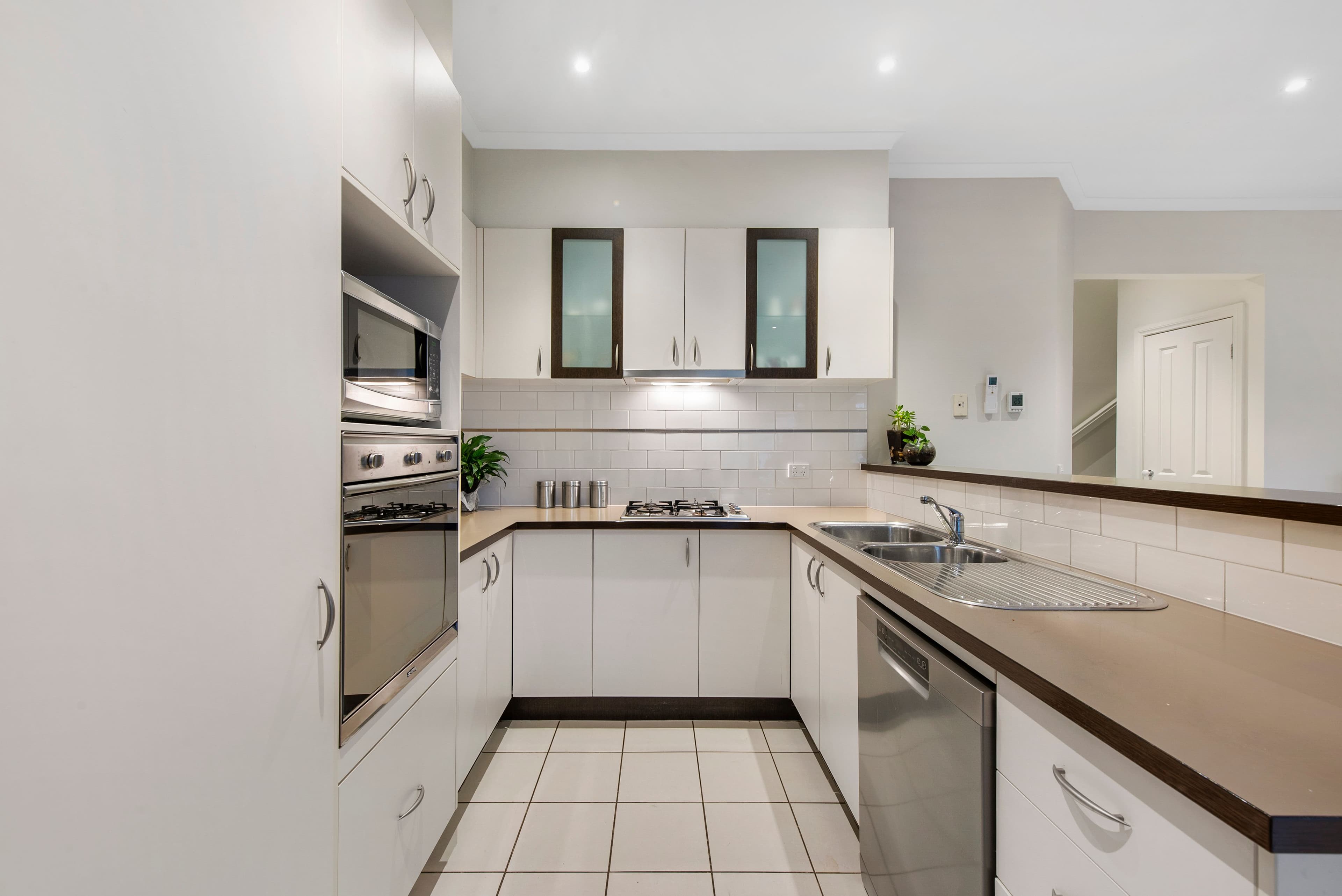 81 Jade Way, Hillside VIC 3037, Hillside - Thumbnail 4