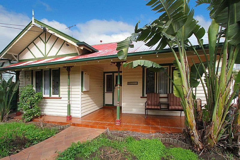 28  Moore Street, COBURG VIC 3058, Coburg - Thumbnail 2