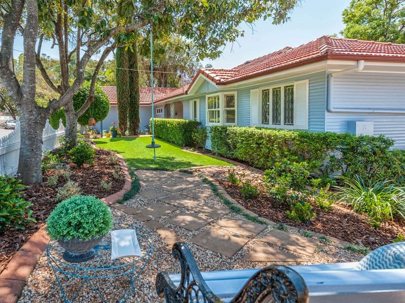 6 Venus Street, Ashgrove QLD 4060, Ashgrove - Thumbnail 2
