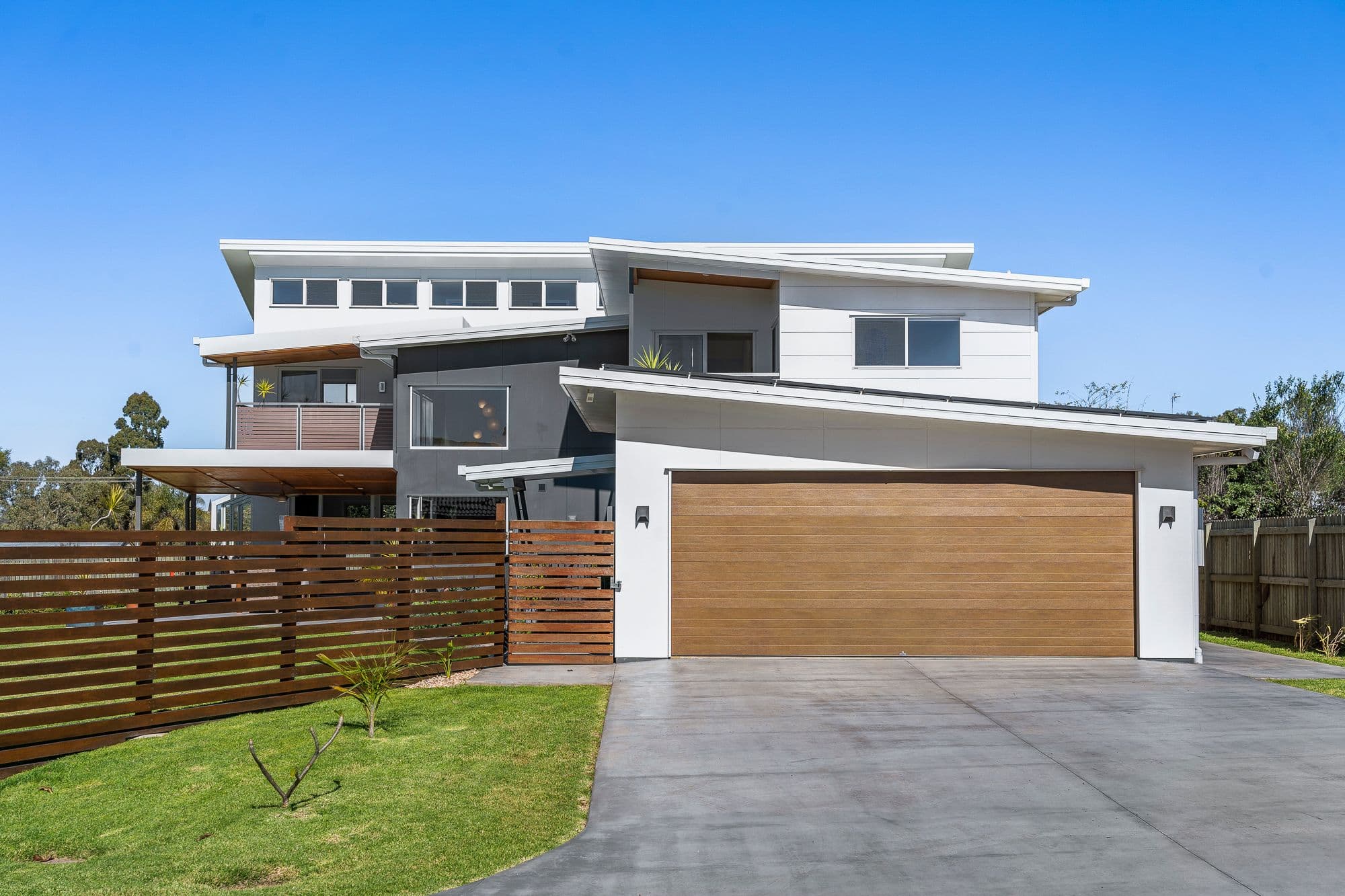 9 Woodhurst Court, Pittsworth QLD 4356, Pittsworth - Thumbnail 2
