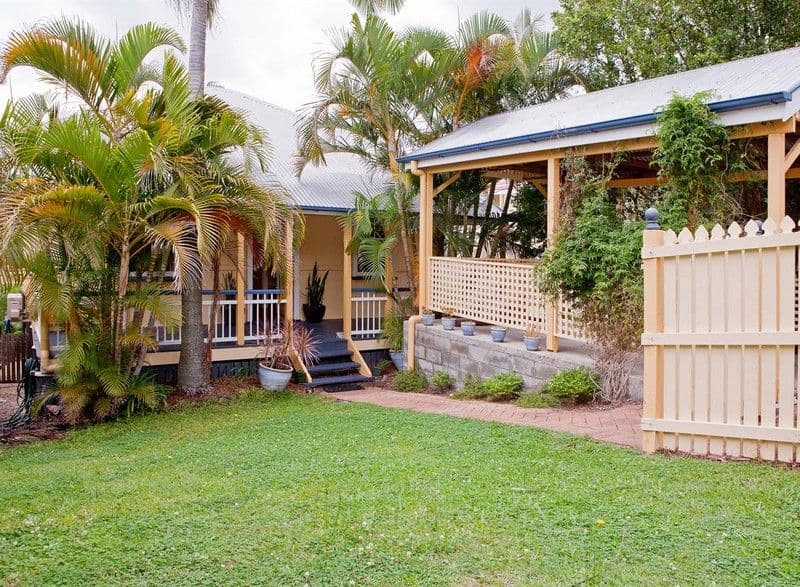 47b Albert Street, CAMP HILL QLD 4152, Camp Hill - Thumbnail 2