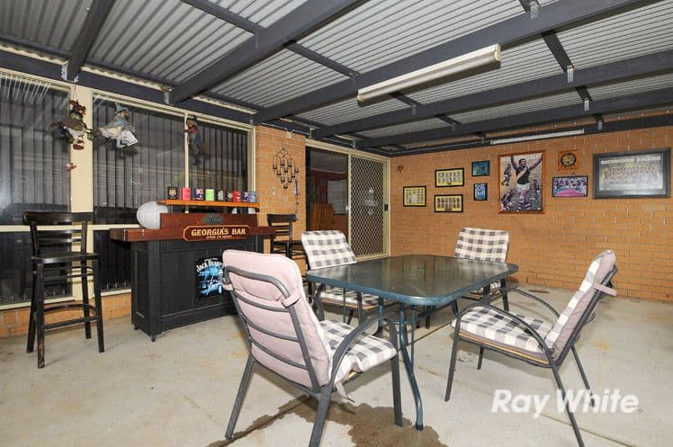 35 Central Parkway, Cranbourne West VIC 3977, Cranbourne West - Thumbnail 7