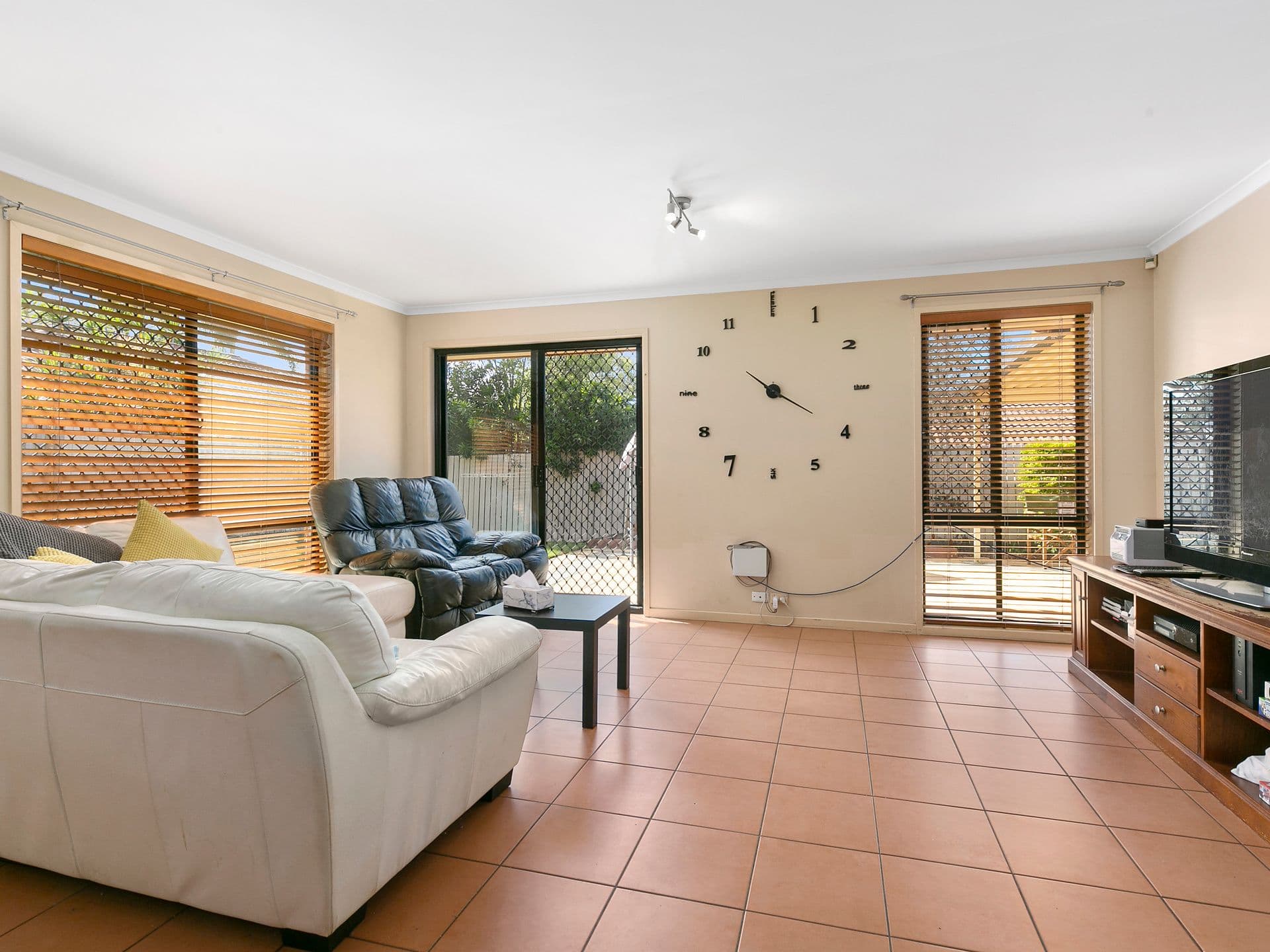 13 Andrews Court, Goodna QLD 4300, Goodna - Thumbnail 4