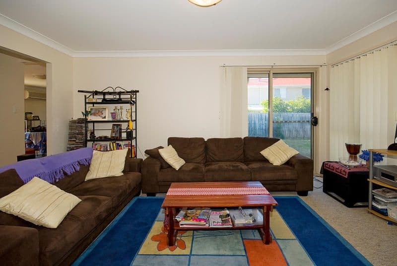 16 Toona Place, CALAMVALE QLD 4116, Calamvale - Thumbnail 2
