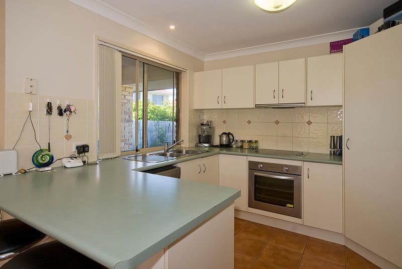 16 Toona Place, CALAMVALE QLD 4116, Calamvale - Thumbnail 5