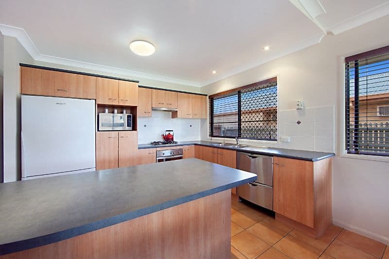 27 Brickondon Crescent, ANNANDALE QLD 4814, Annandale - Thumbnail 2