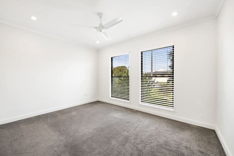 29 Oxley Road, Killarney Vale NSW 2261, Killarney Vale - Thumbnail 4