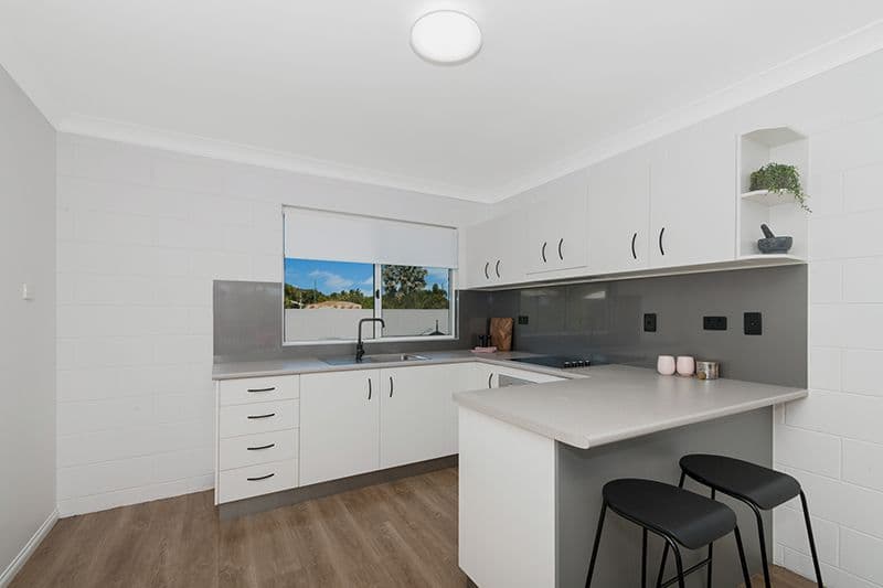 36-38 Henry Street, West End QLD 4810, West End - Thumbnail 2
