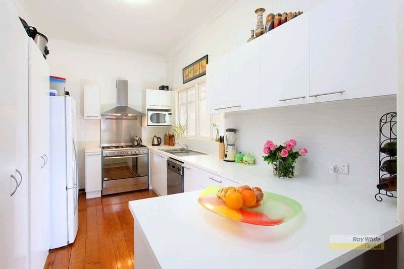 24 Vine Street, CLAYFIELD QLD 4011, Clayfield - Thumbnail 5