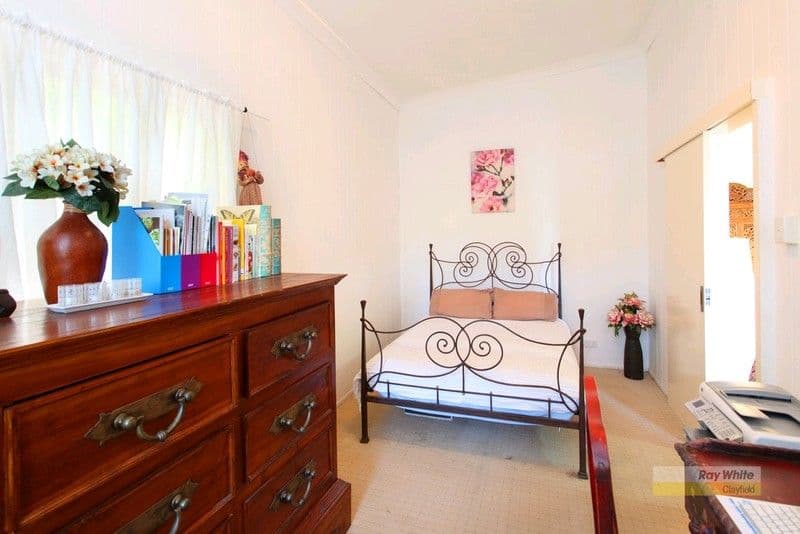 24 Vine Street, CLAYFIELD QLD 4011, Clayfield - Thumbnail 7
