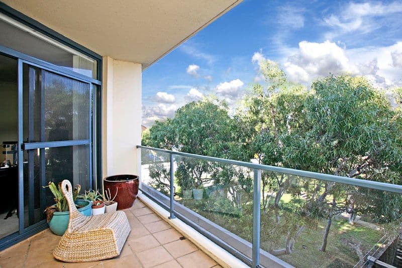 18-20 Wellington Street, NARRABEEN NSW 2101, Narrabeen - Thumbnail 2
