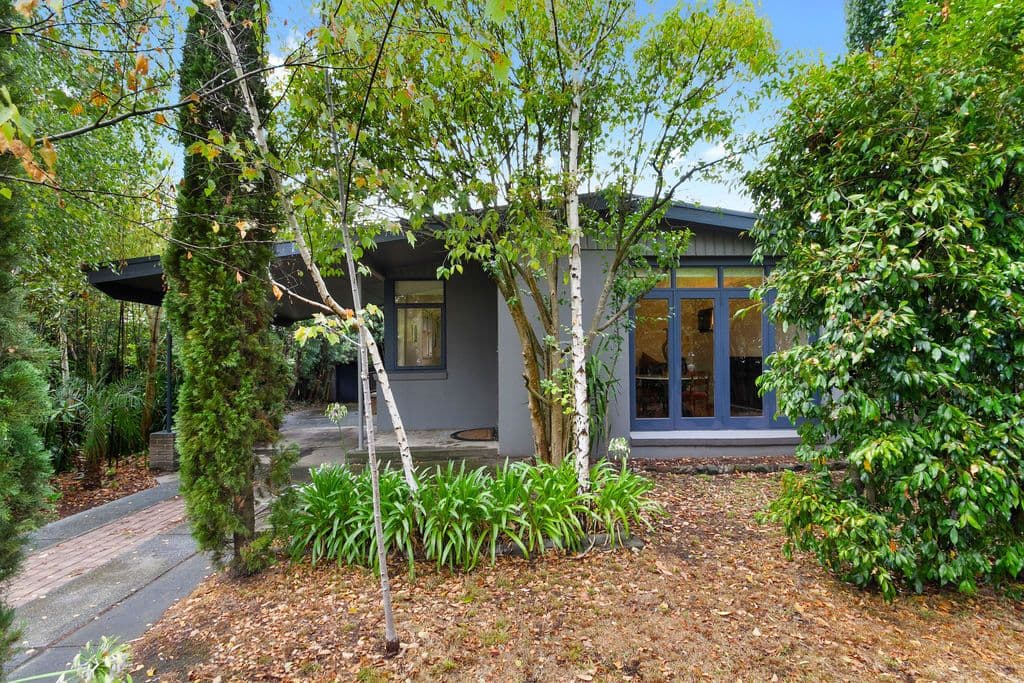 42 Loch Park Road, Traralgon VIC 3844, Traralgon - Thumbnail 2