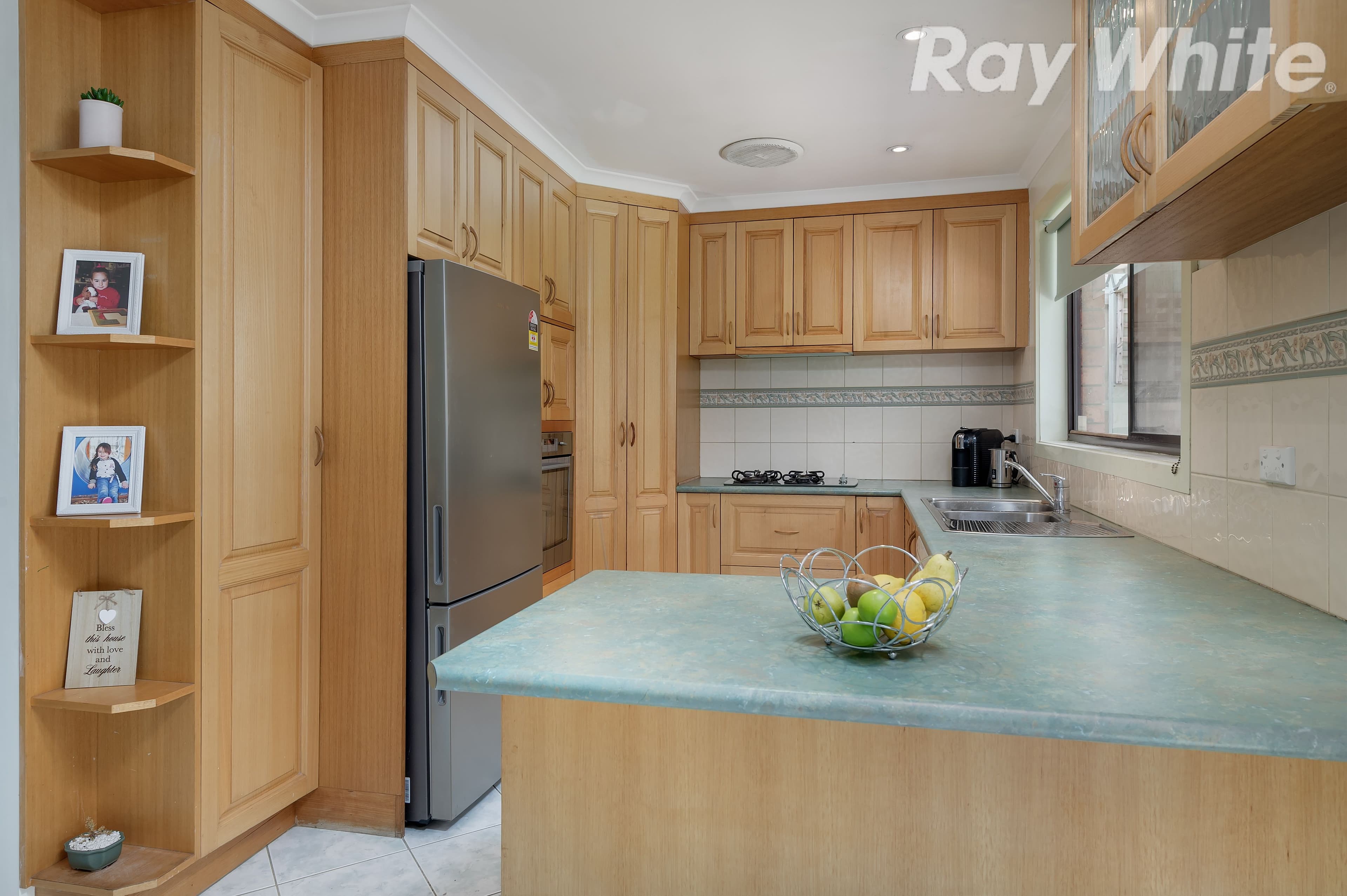 24 Kinlora Avenue, Epping VIC 3076, Epping - Thumbnail 4