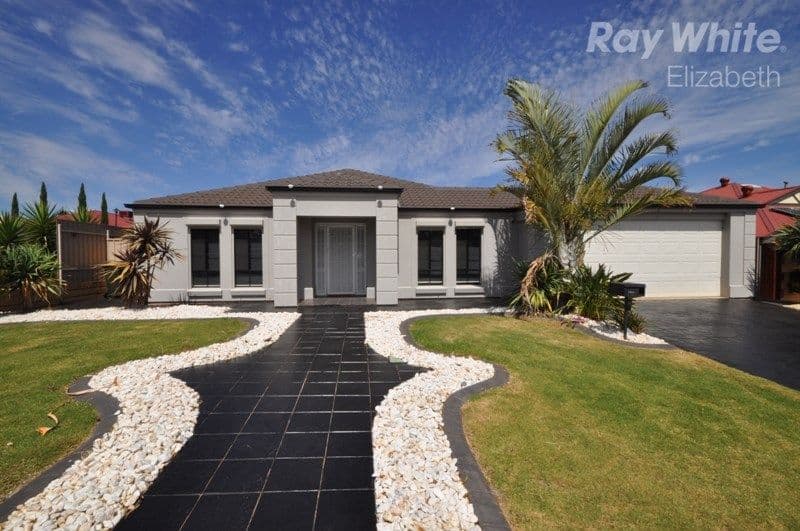 6 Manchester Circuit, Craigmore SA 5114, Craigmore - Image 1