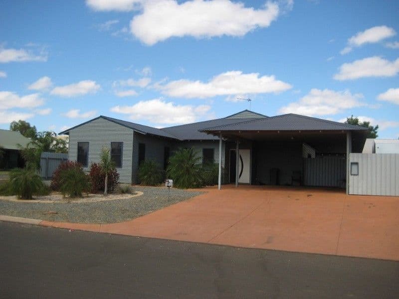 2/276 Mccoombe Street, WESTCOURT, QLD, 4870, Westcourt - Thumbnail 3
