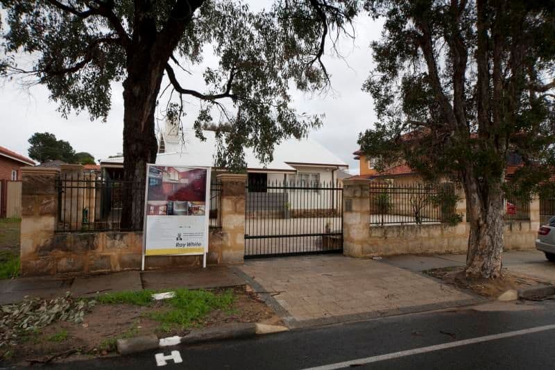 415 Berwick Street, ST JAMES WA 6102, St James - Thumbnail 2