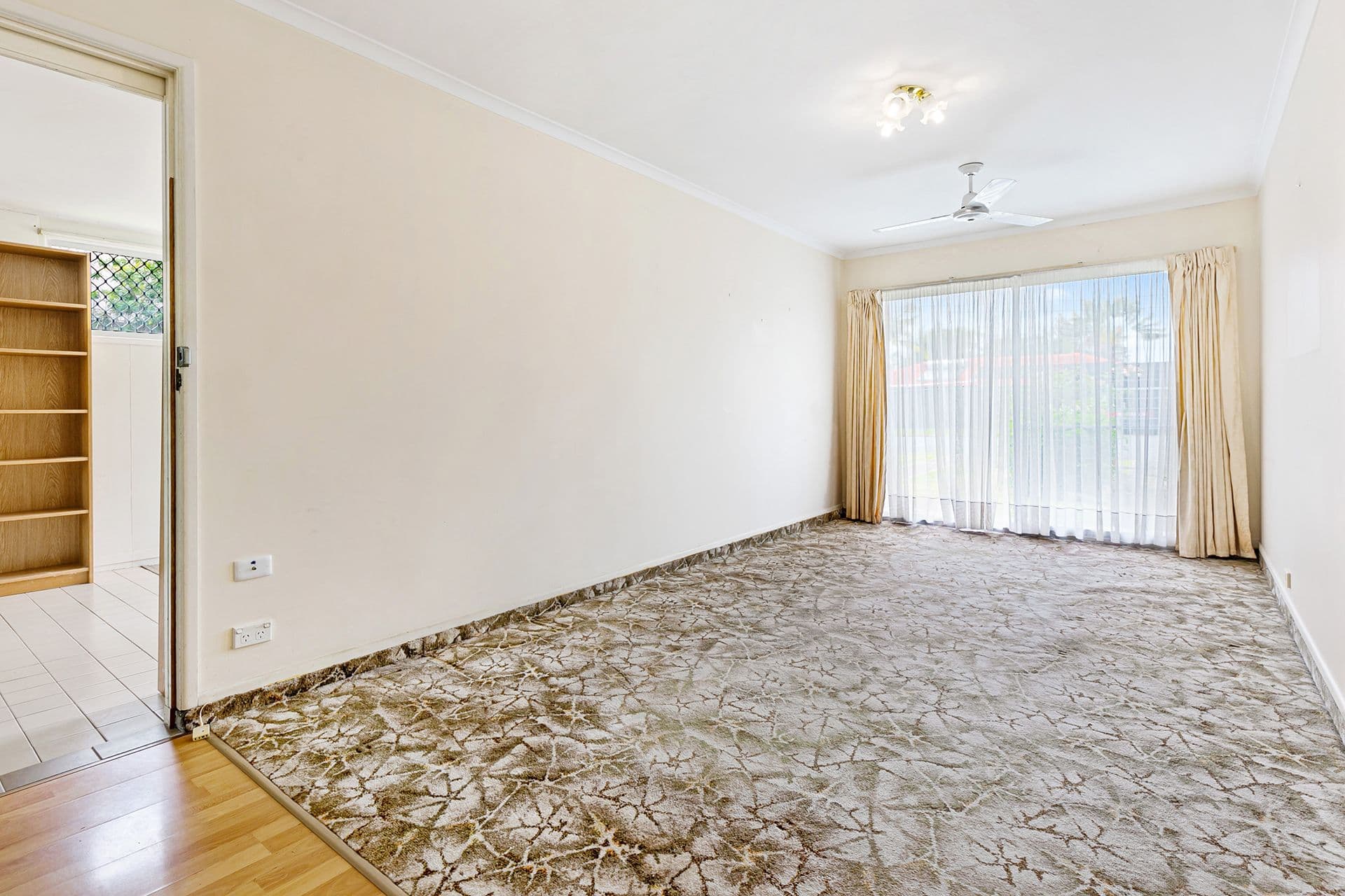 5 Koonwarra Street, Labrador QLD 4215, Labrador - Thumbnail 5