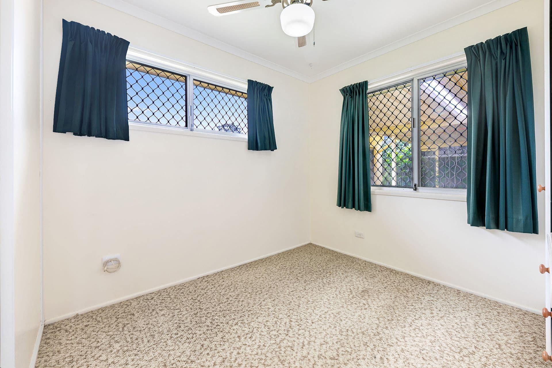 5 Koonwarra Street, Labrador QLD 4215, Labrador - Thumbnail 8