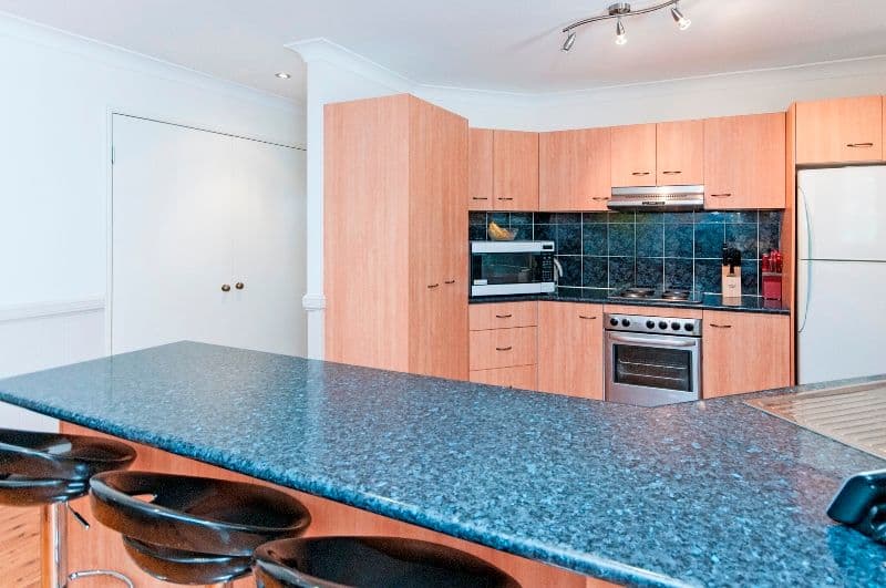 196 Thornton Street, RACEVIEW QLD 4305, Raceview - Thumbnail 6