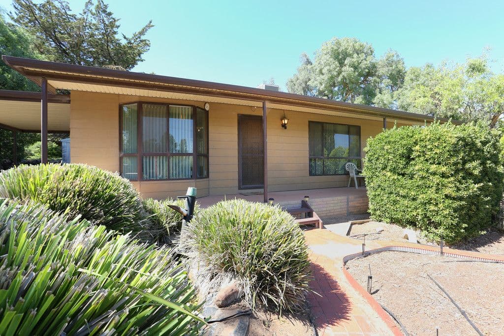 2 Salem Road, Penrice SA 5353, Penrice - Image 1