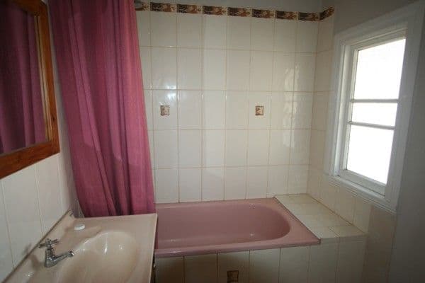101 Logan Street, TENTERFIELD NSW 2372, Tenterfield - Thumbnail 6