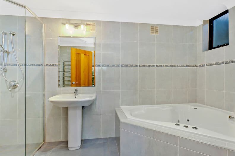 23 O'Connors Road, BEACON HILL NSW 2100, Beacon Hill - Thumbnail 6