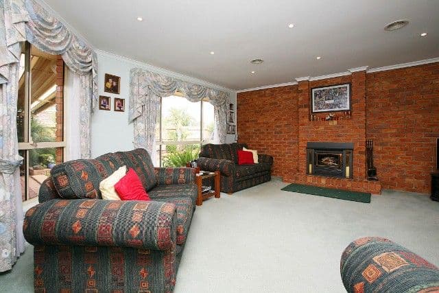 9 Jenny Court, HILLSIDE VIC 3037, Hillside - Thumbnail 6
