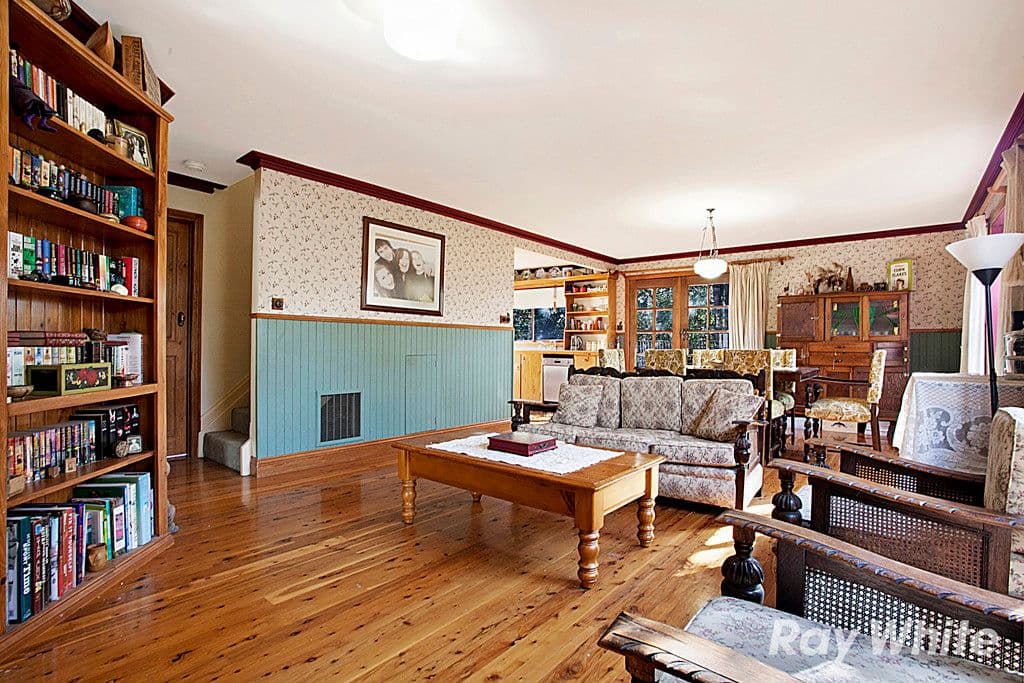 9a Broughton Avenue, Croydon VIC 3136, Croydon - Thumbnail 2