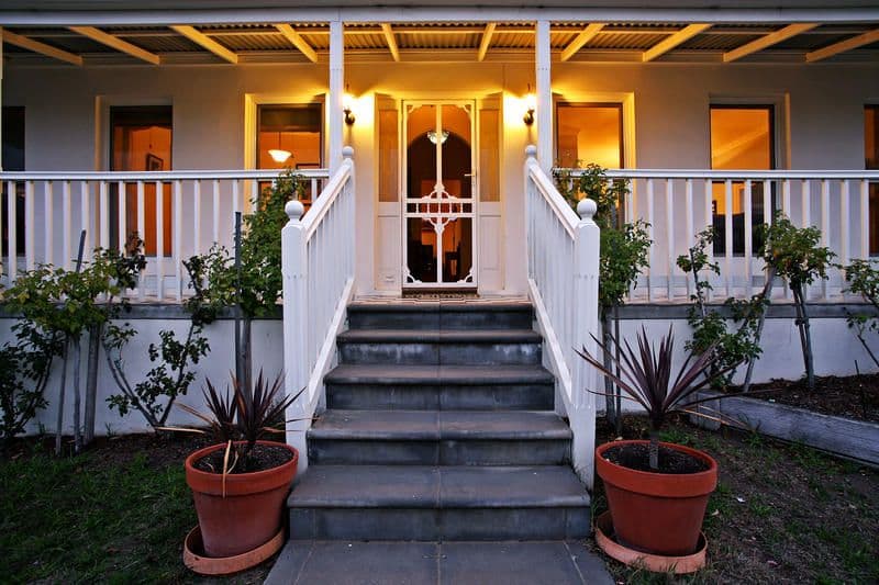 5 Knollbrook Close, HIGHTON VIC 3216, Highton - Thumbnail 2