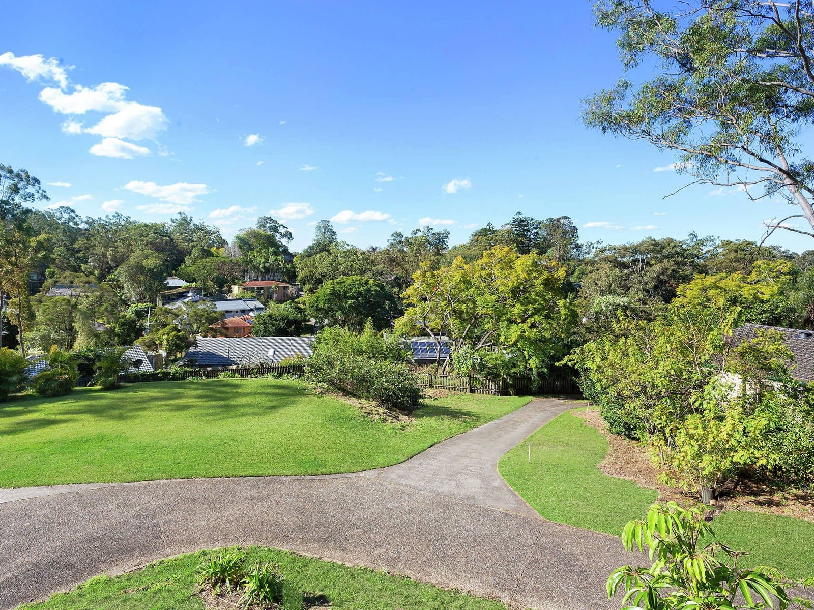 5 - 7 Stonehenge Street, Chapel Hill QLD 4069, Chapel Hill - Thumbnail 4