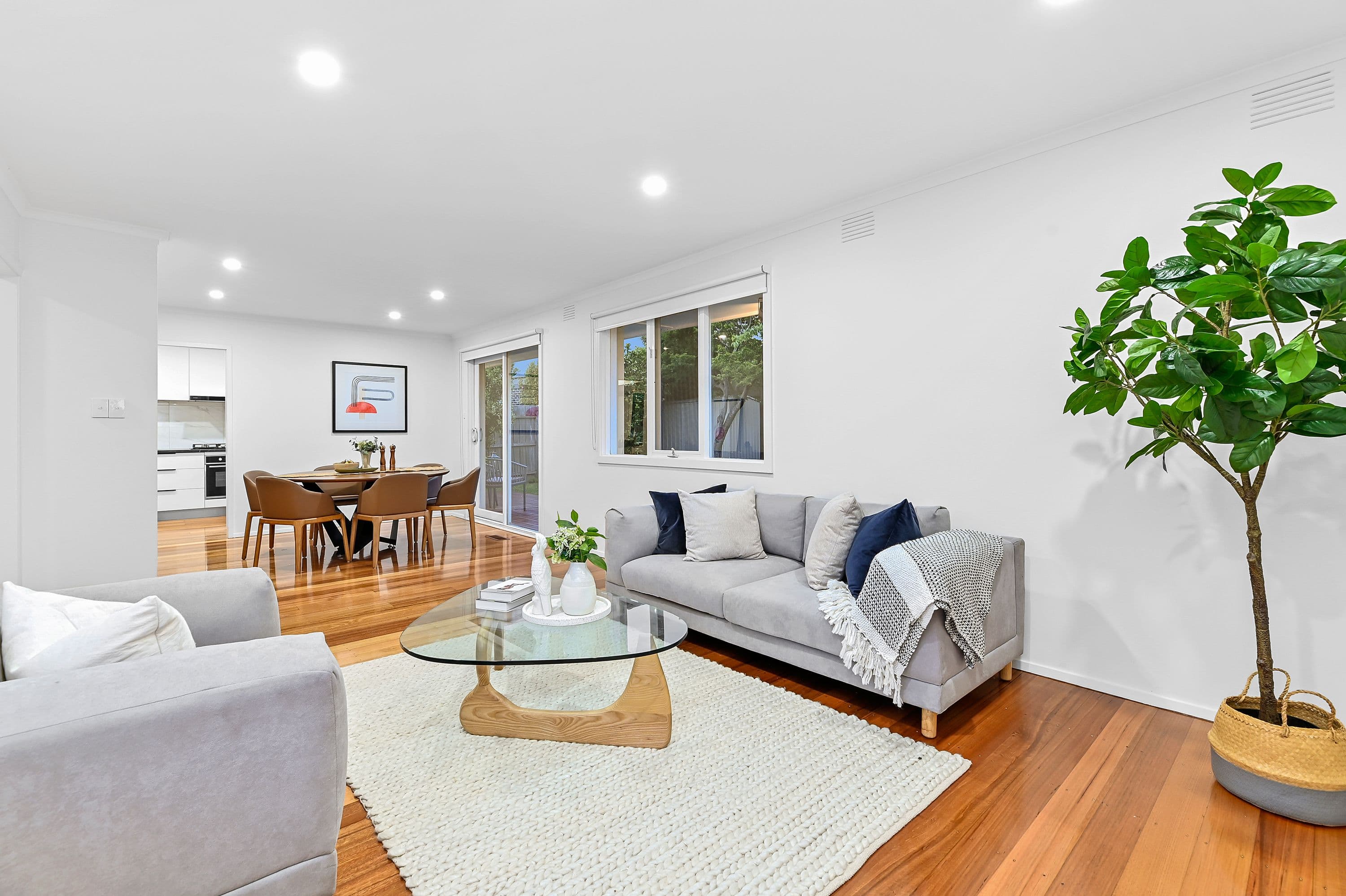 5 Westlands Road, Glen Waverley VIC 3150, Glen Waverley - Thumbnail 4